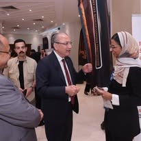 لقاء رسمي على هامش فعالية صحية